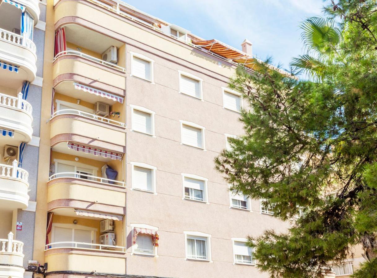 Apartamento Pink Sweet Home Torrevieja Luaran gambar